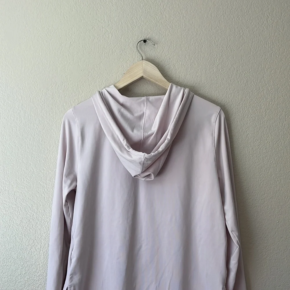 Nike Dri Fit Hoodie Pink size Medium